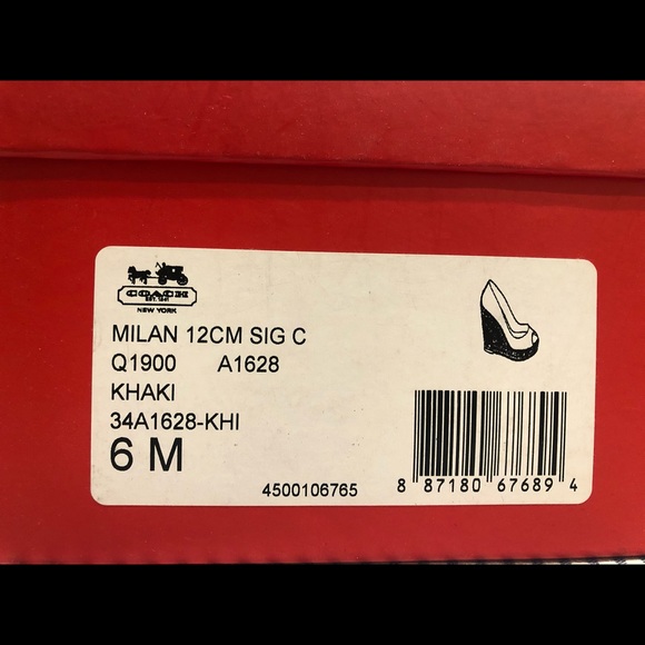 Coach signature wedges for those sunny ☀️ days! - Picture 5 of 8